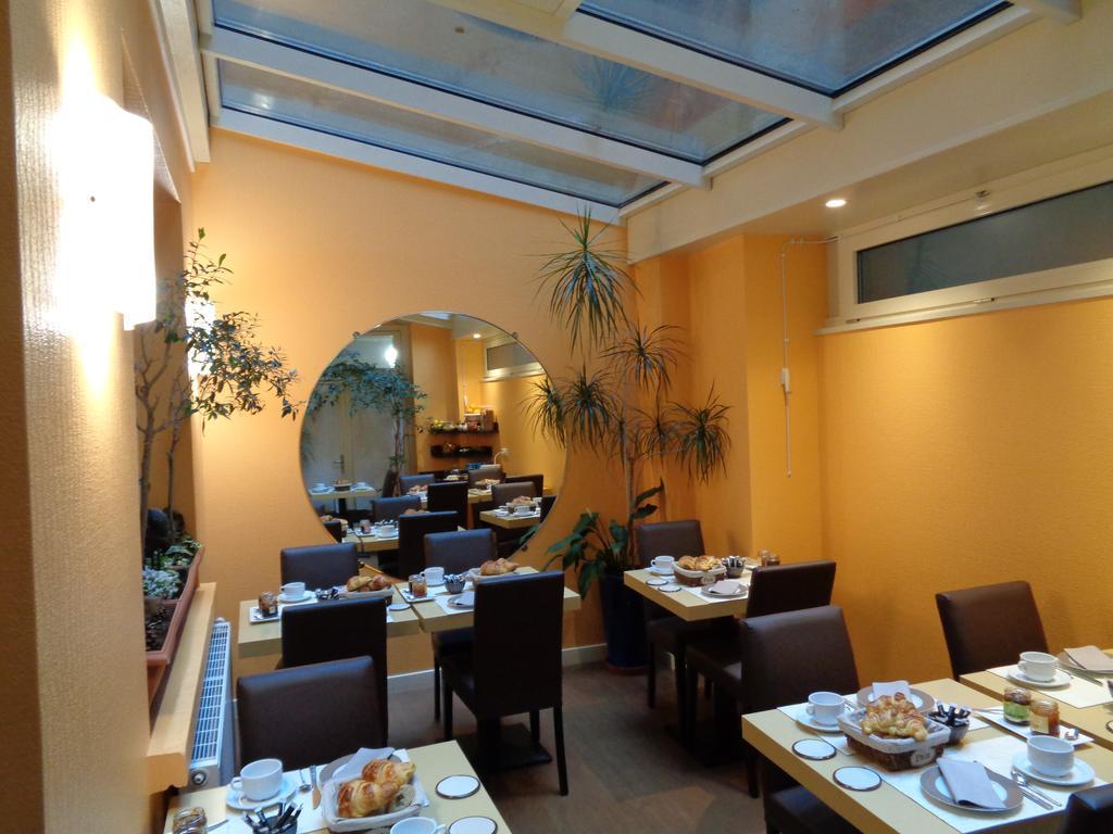 Hotel De Montaulbain Βερντέν Εξωτερικό φωτογραφία