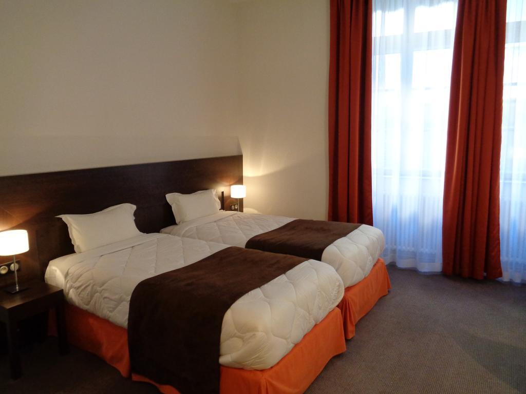 Hotel De Montaulbain Βερντέν Εξωτερικό φωτογραφία